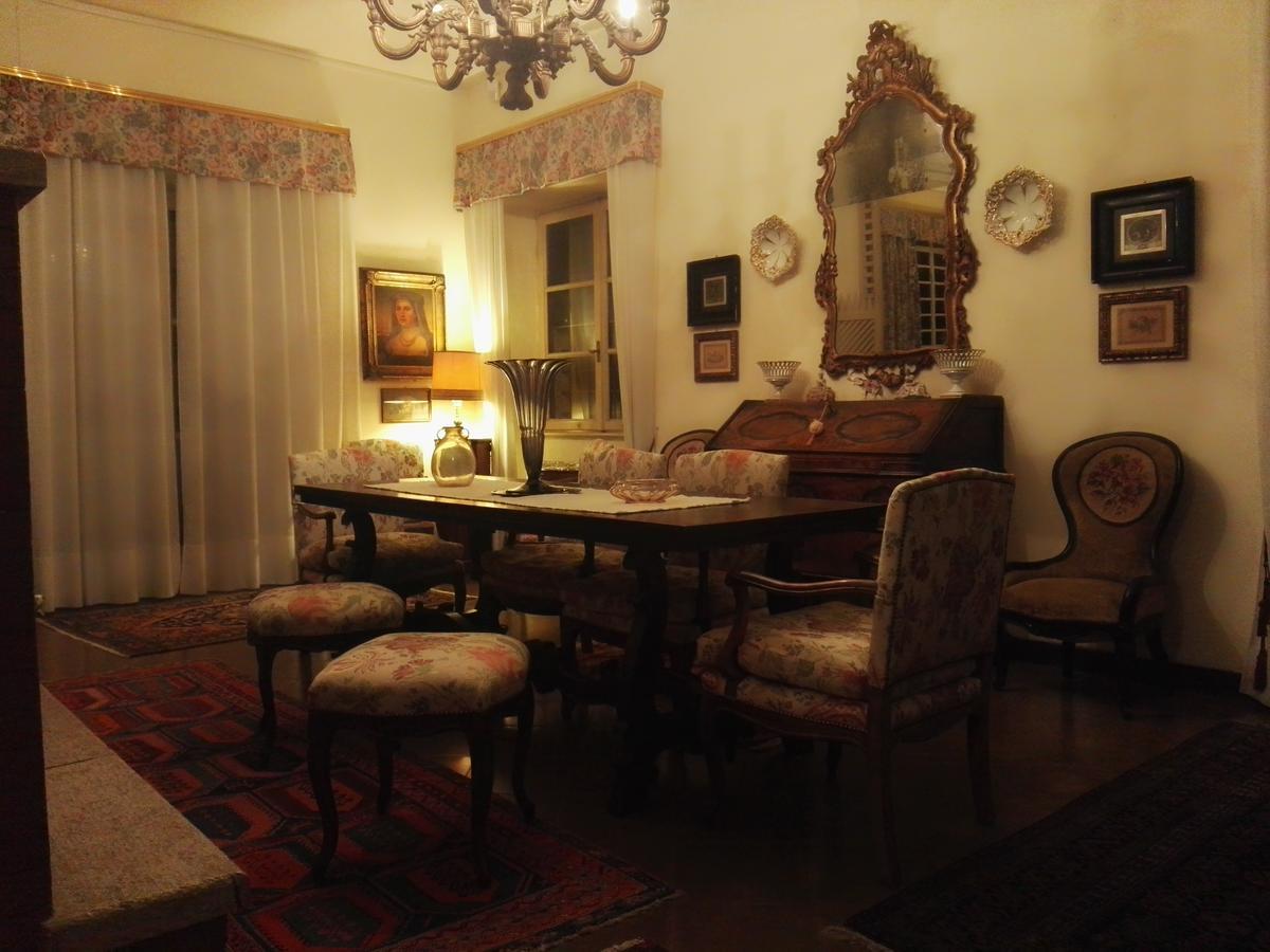 Paradiso Hotel *